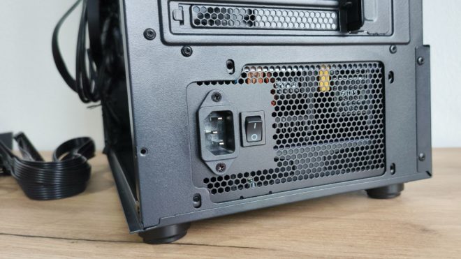 Обзор блока питания XPG Core Reactor II VE 850 Gold