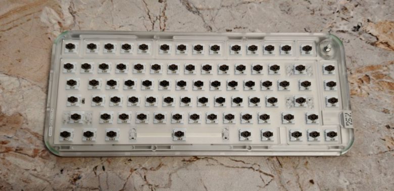 NuPhy Kick75