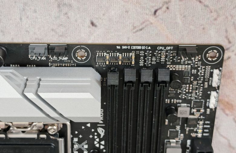 ASUS ROG Strix B760-A Gaming WiFi