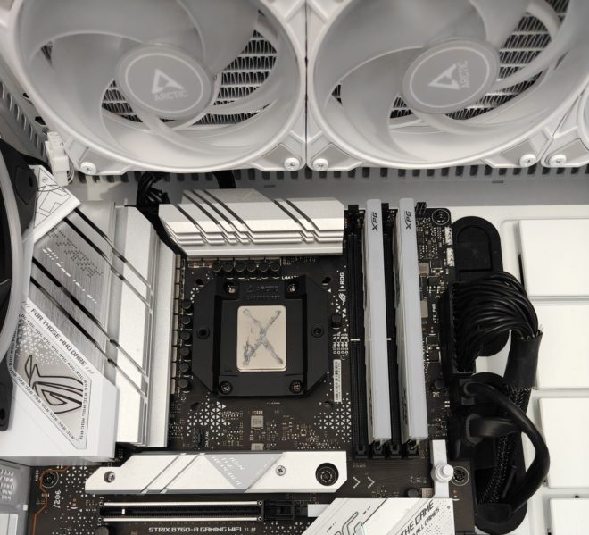 Arctic Cooling Liquid Freezer III 360 A-RGB (White) Arctic Cooling Liquid Freezer III 360 A-RGB (White)