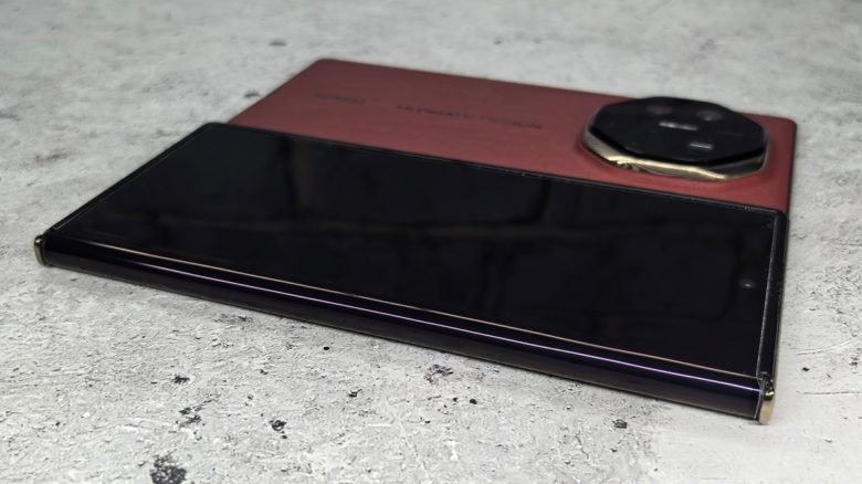 HUAWEI Mate XT ULTIMATE DESIGN