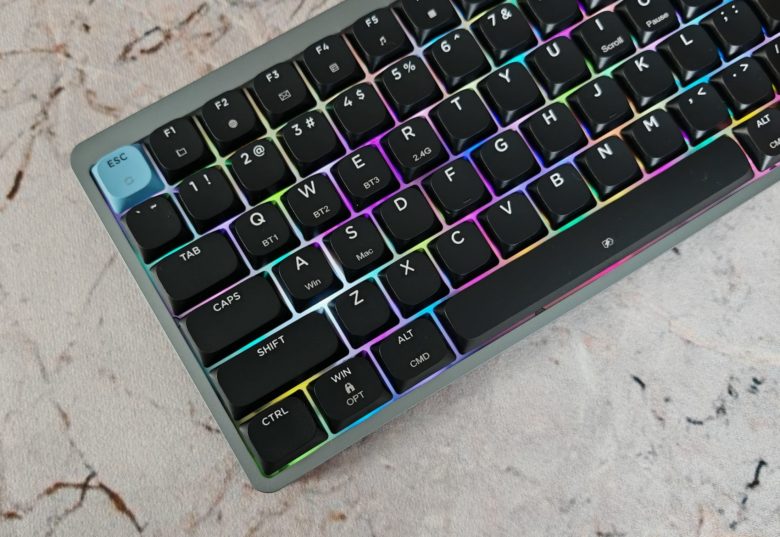 EPOMAKER Luma84
