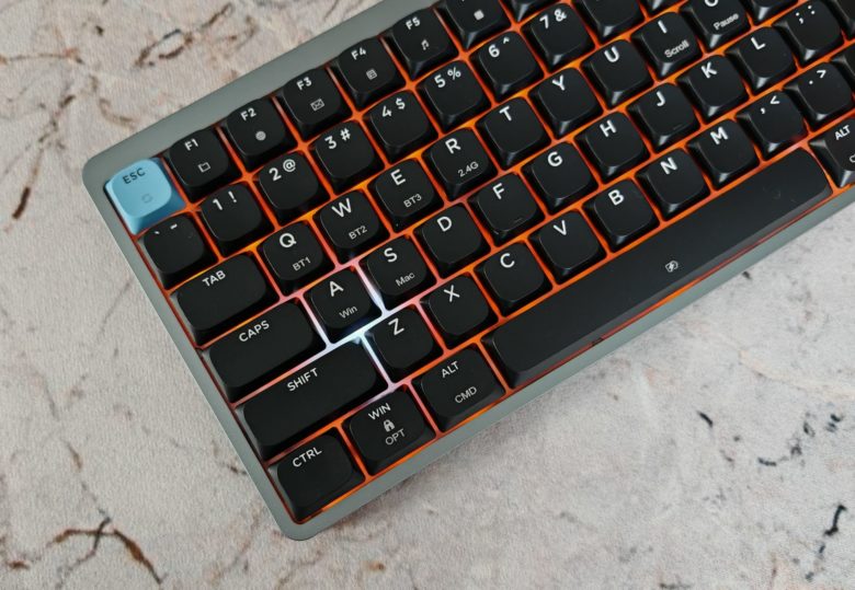 EPOMAKER Luma84