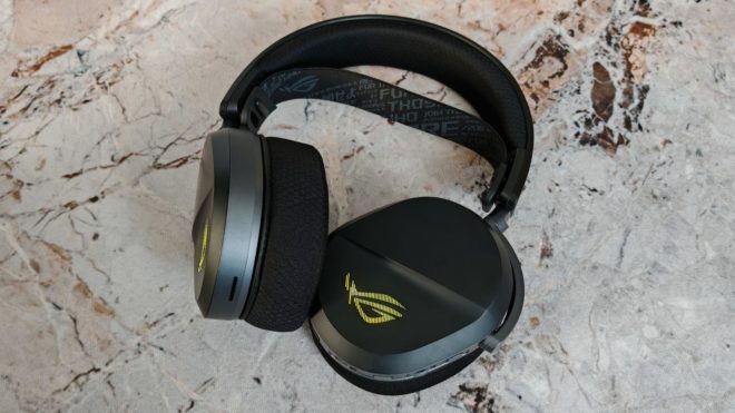 ASUS ROG Pelta ASUS ROG Pelta