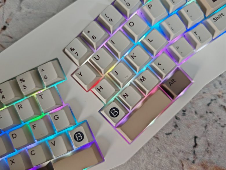 Epomaker Alice 66