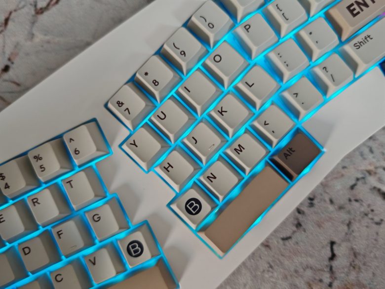 Epomaker Alice 66