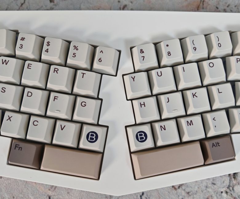 Epomaker Alice 66