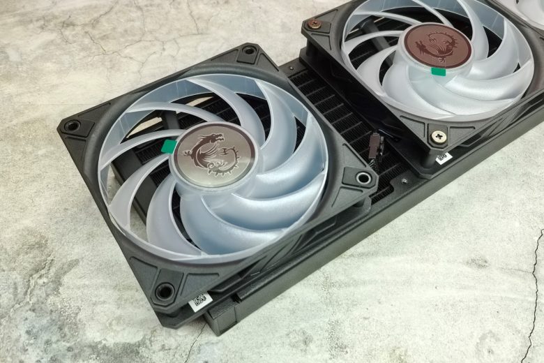 MSI MAG CoreLiquid A15 360