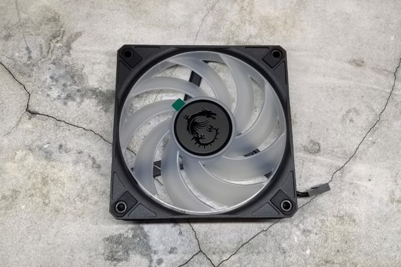 MSI MAG CoreLiquid A15 360