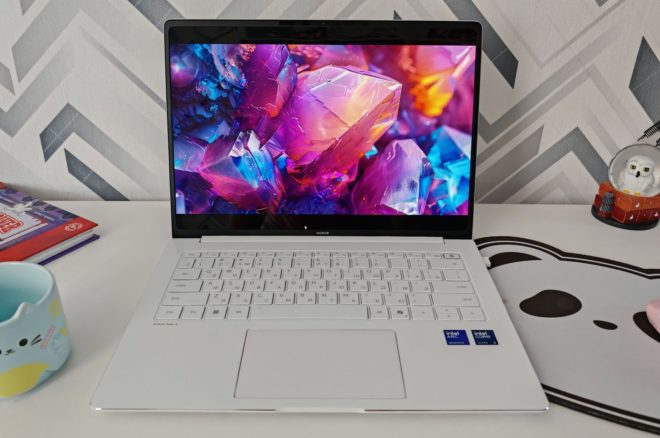 HONOR MagicBook Pro 14 (2025) HONOR MagicBook Pro 14 (2025)