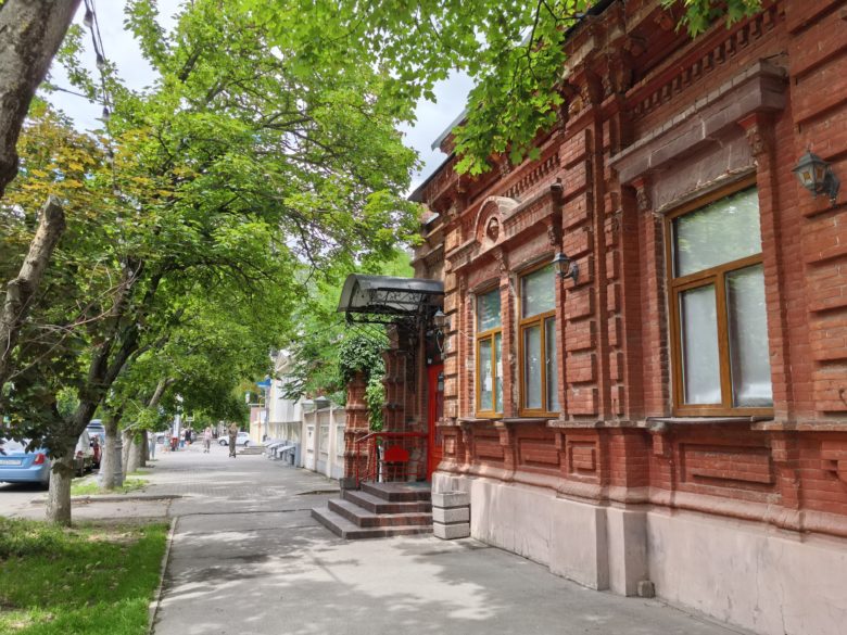 Основной объектив