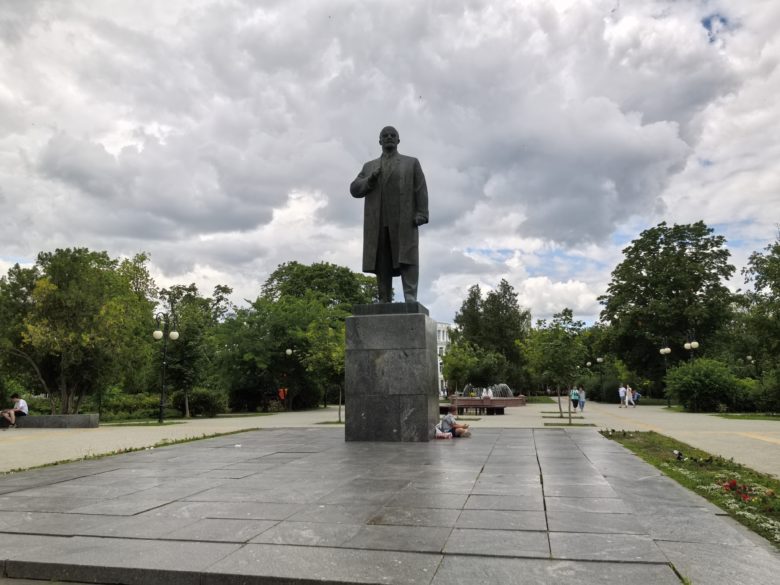 Основной объектив