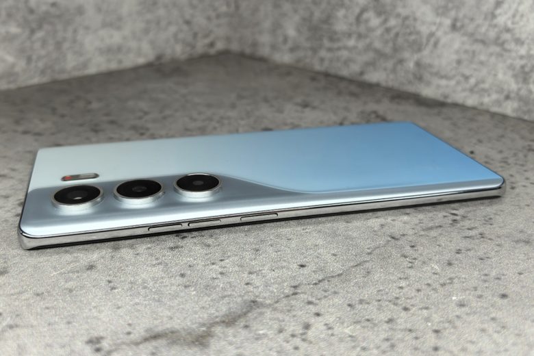 TECNO CAMON 40 Pro