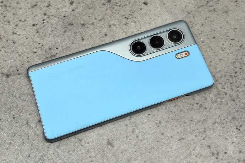 TECNO CAMON 40 Pro