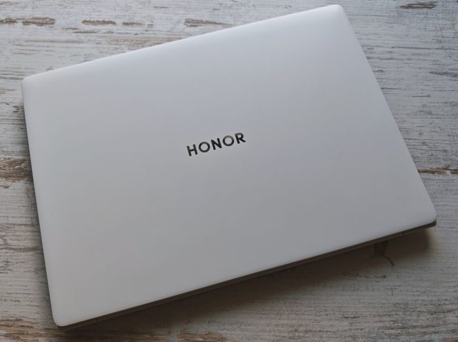 HONOR MagicBook Pro 14 (2025) HONOR MagicBook Pro 14 (2025)