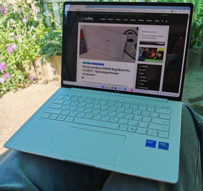 HONOR MagicBook Pro 14 (2025) HONOR MagicBook Pro 14 (2025)
