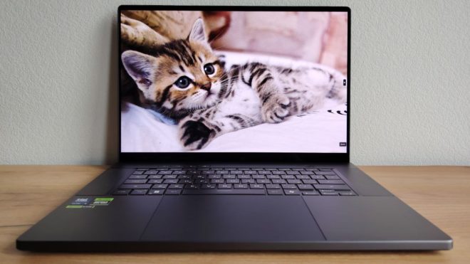 Обзор игрового ноутбука ASUS ROG Zephyrus G16 (2025)
