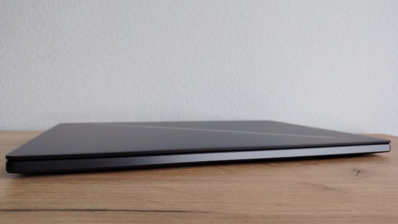 Обзор игрового ноутбука ASUS ROG Zephyrus G16 (2025)