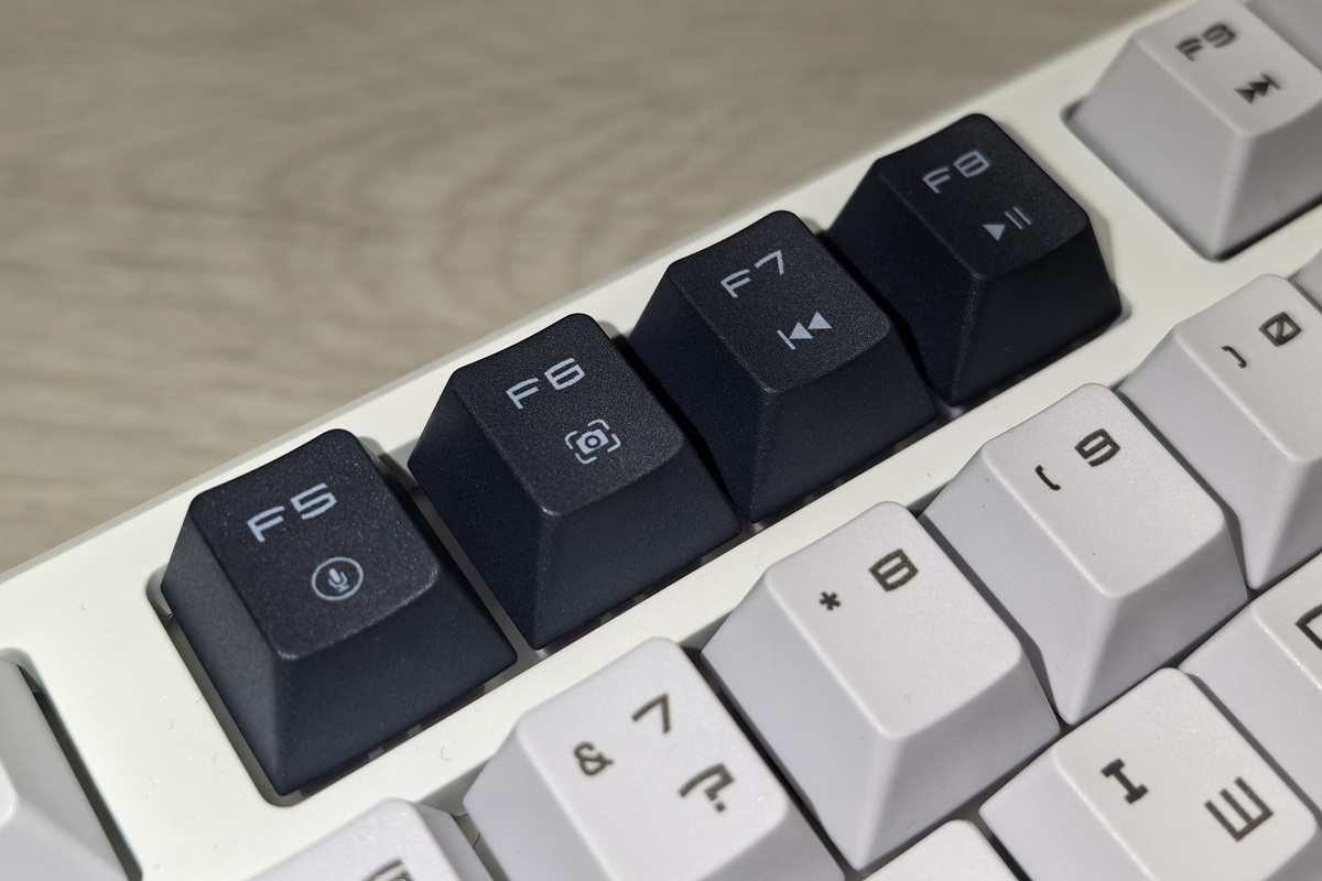 MSI FORGE GK600 TKL WIRELESS MSI FORGE GK600 TKL WIRELESS