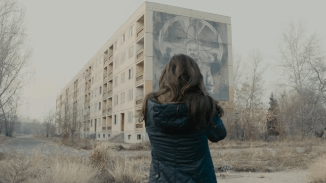 Кадр из фильма Запретная зона 2012 года