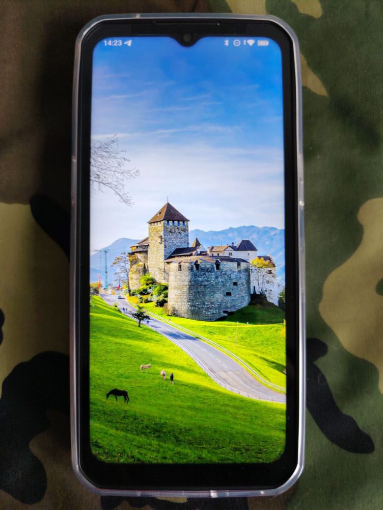 Обзор защищенного смартфона OUKITEL WP55 Pro