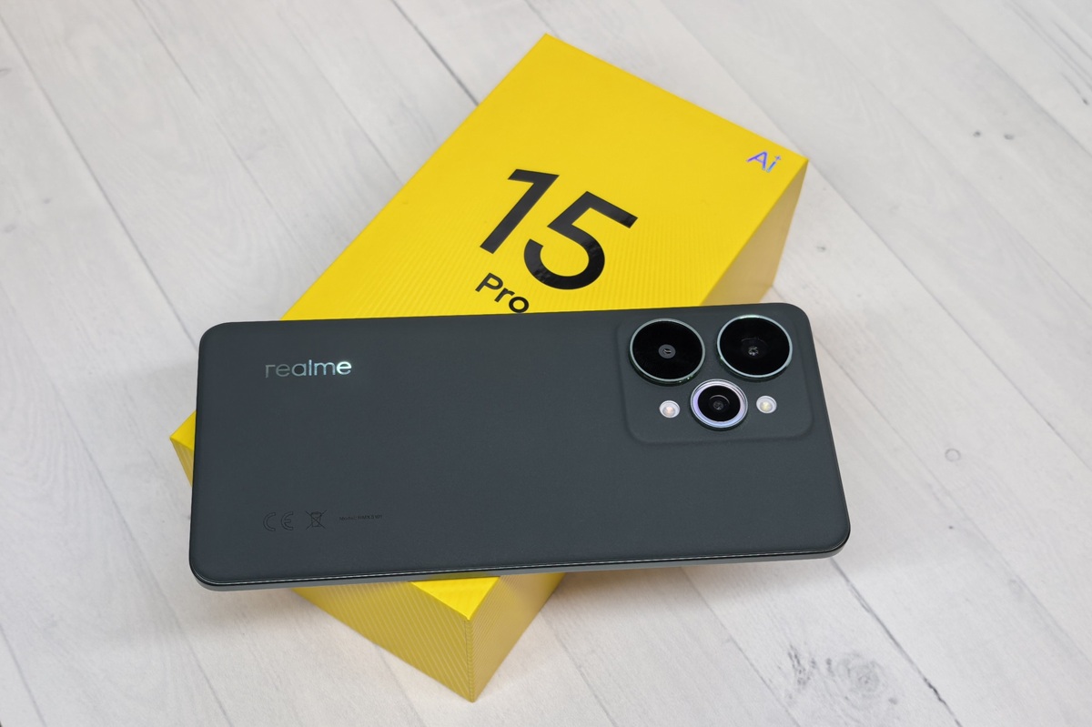 realme 15 Pro realme 15 Pro