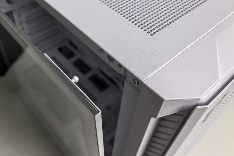 MSI MPG VELOX 300R AIRFLOW PZ