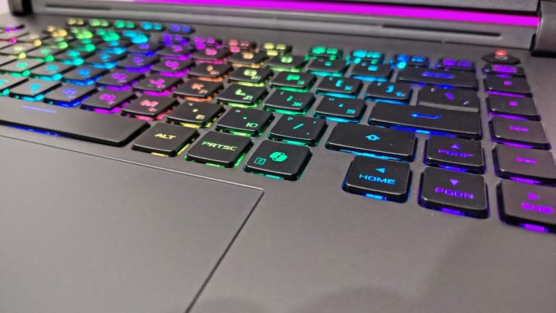 Обзор игрового ноутбука ASUS ROG Strix G16 2025
