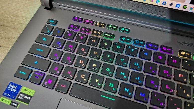 Обзор игрового ноутбука ASUS ROG Strix G16 2025