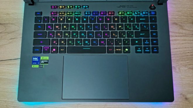 Обзор игрового ноутбука ASUS ROG Strix G16 2025