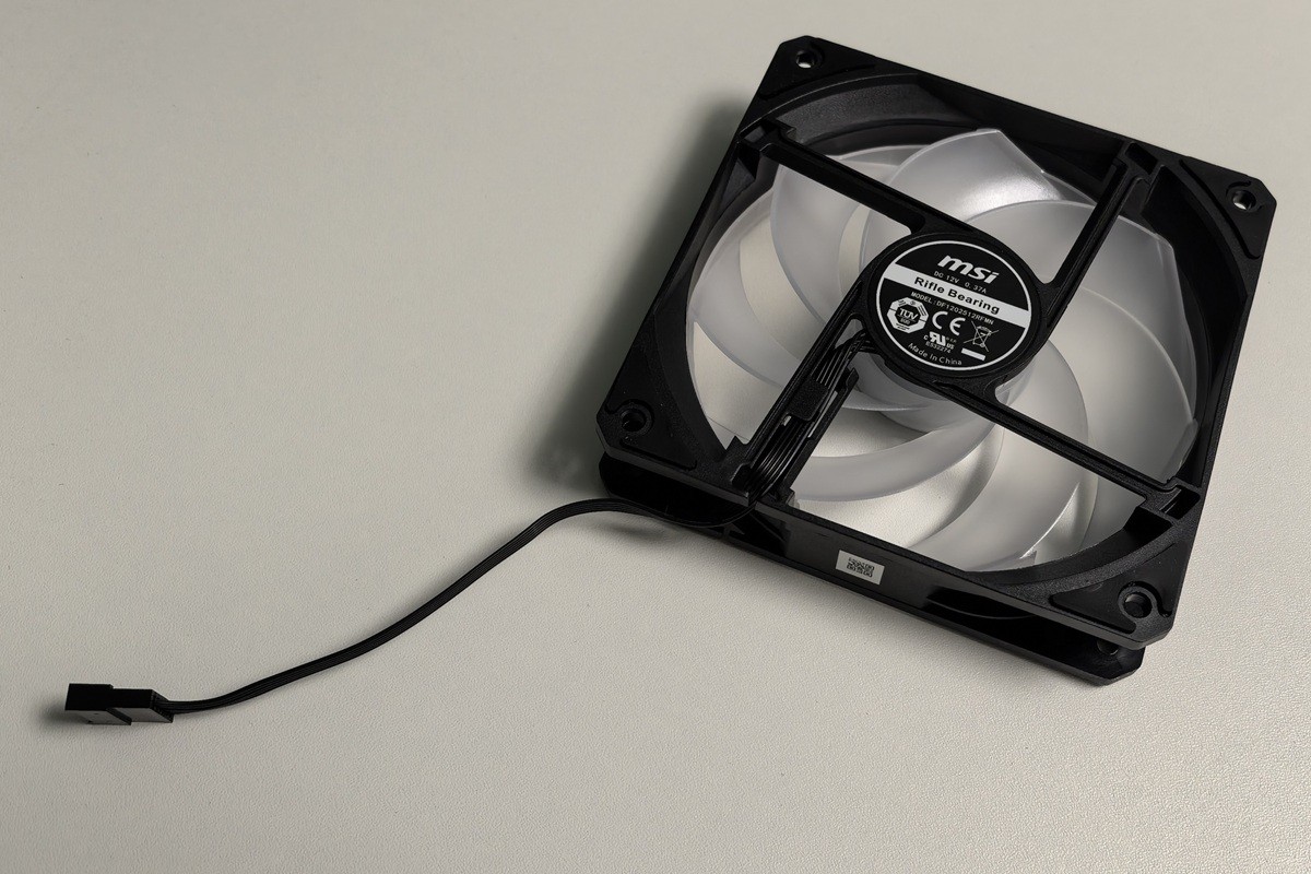 MSI MAG CoreLiquid A13 360 MSI MAG CoreLiquid A13 360