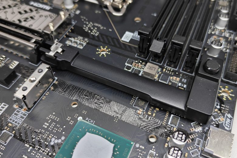 MSI MAG Z890 TOMAHAWK WIFI