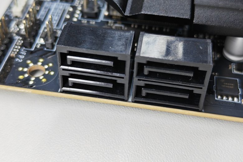 MSI MAG Z890 TOMAHAWK WIFI