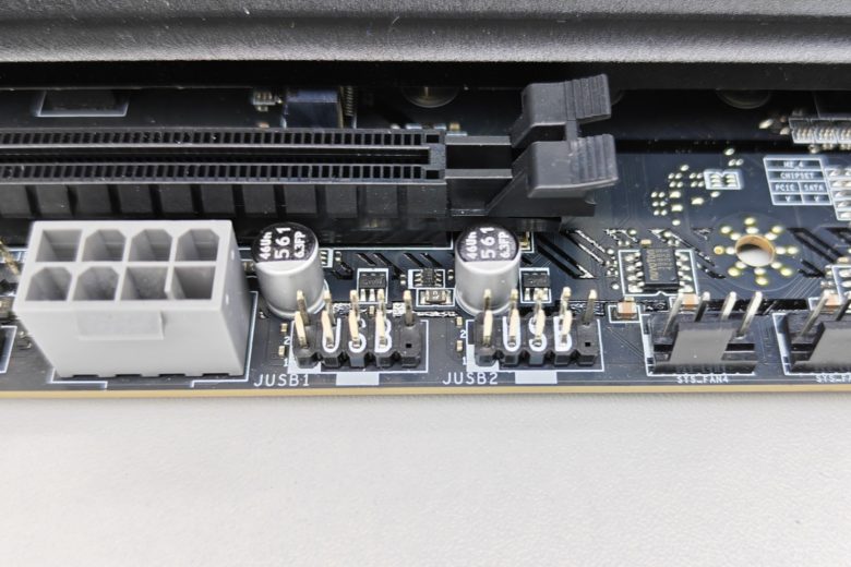 MSI MAG Z890 TOMAHAWK WIFI