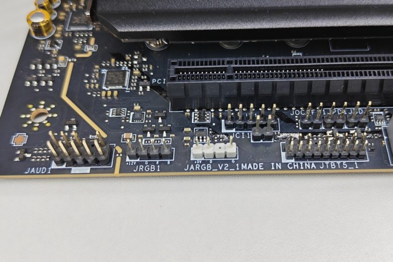 MSI MAG Z890 TOMAHAWK WIFI