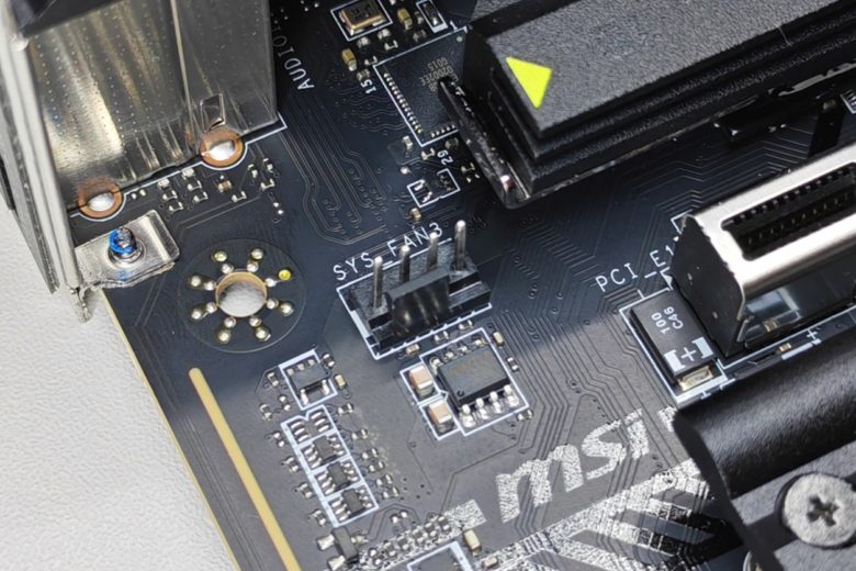 MSI MAG Z890 TOMAHAWK WIFI