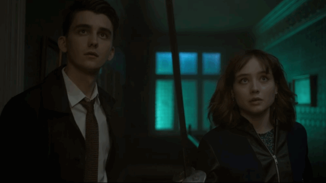 Кадр из сериала Агентство Локвуд и компания