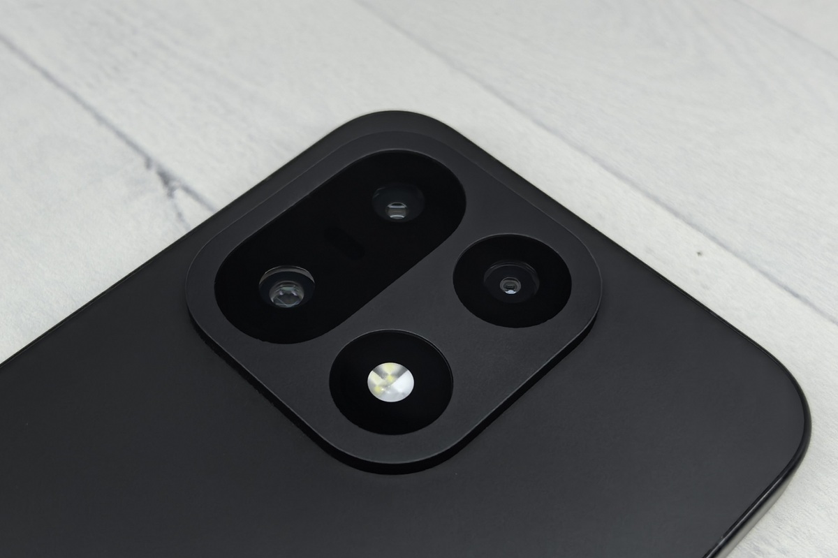 OnePlus 15 OnePlus 15