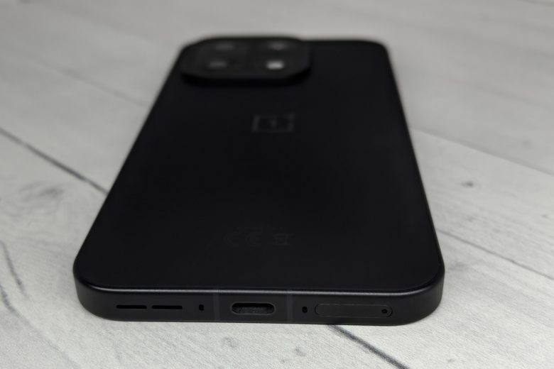 OnePlus 15
