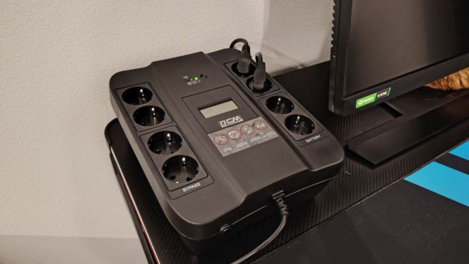 Обзор источника бесперебойного питания Powercom Spider SPD-750U LCD