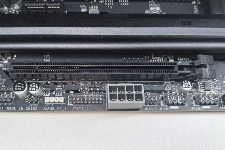 MSI MAG B860 TOMAHAWK WIFI