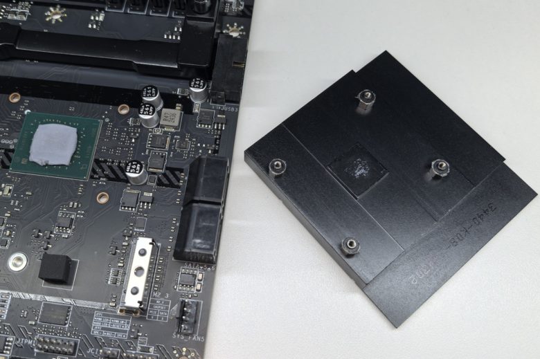 MSI MAG B860 TOMAHAWK WIFI