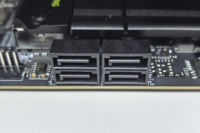 MSI MAG B860 TOMAHAWK WIFI