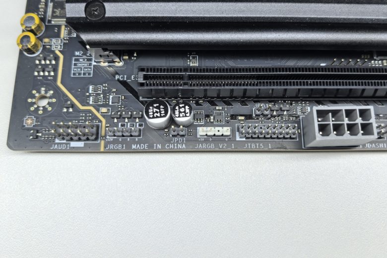 MSI MAG B860 TOMAHAWK WIFI