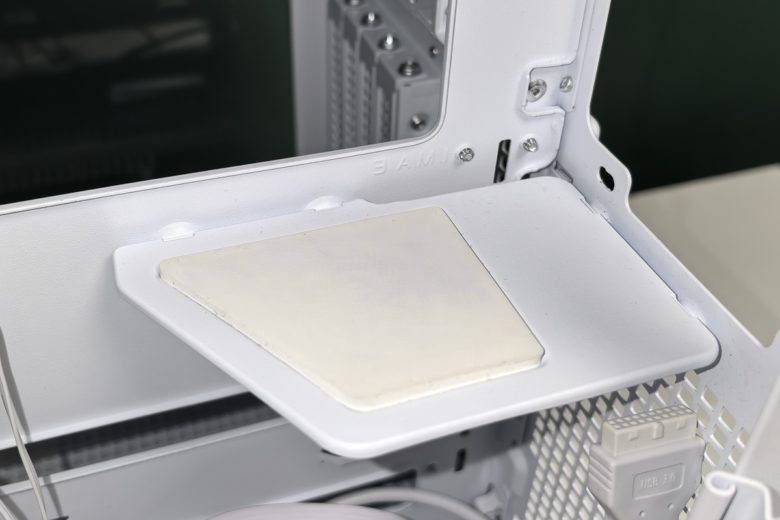 MSI MAG PANO 100R PZ