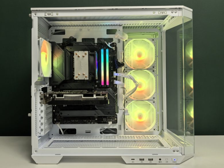 MSI MAG PANO M100R PZ WHITE