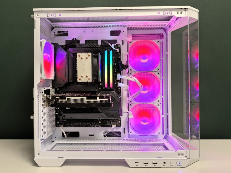MSI MAG PANO M100R PZ WHITE