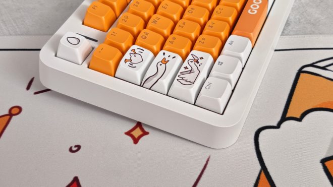 Red Square Alumix TKL Classic Gooseboard Red Square Alumix TKL Classic Gooseboard