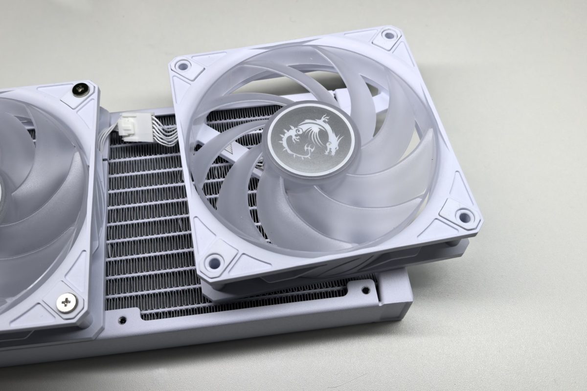 MSI MPG CoreLiquid P13 WHITE