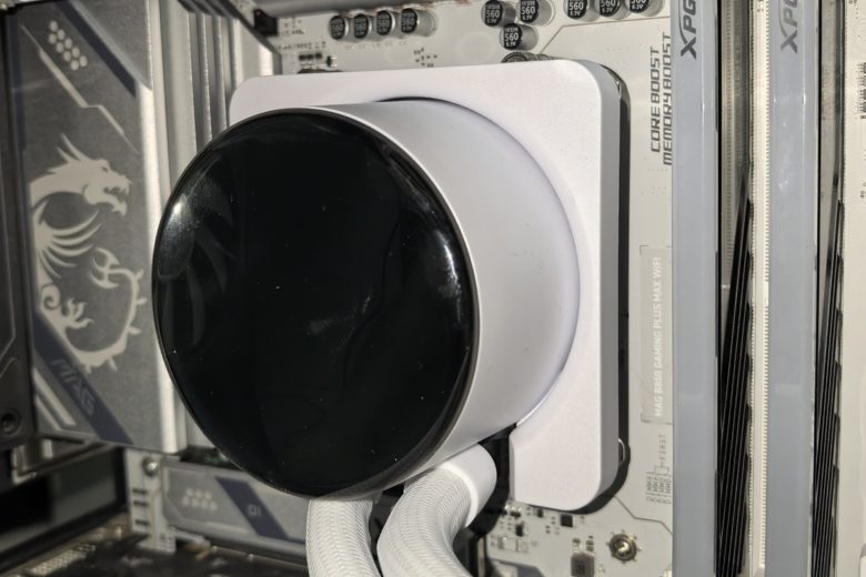 MSI MPG CoreLiquid P13 WHITE
